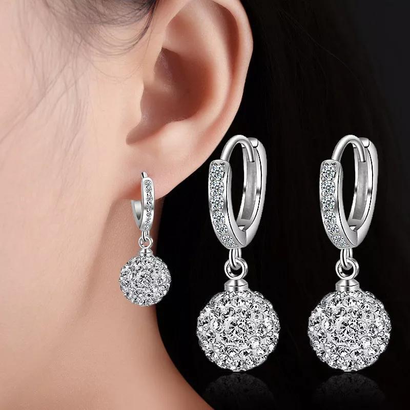 Zircon earring diamond ball