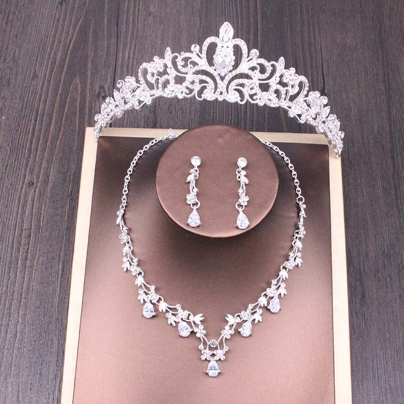 Set Wedding Accessories