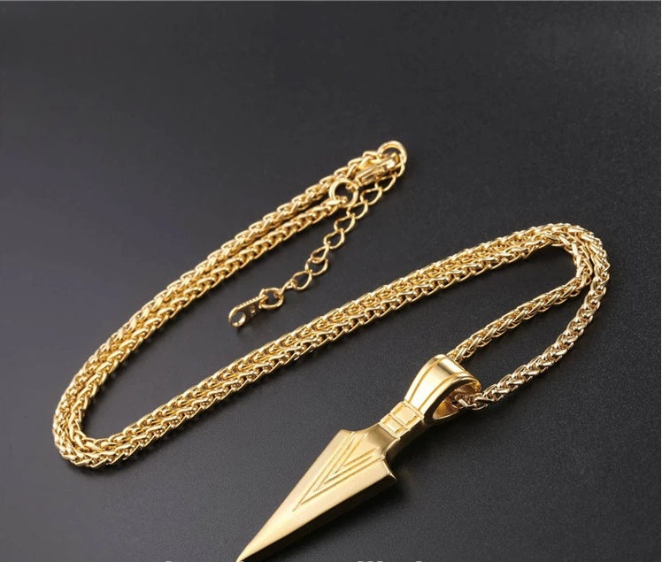 Stainless steel spear necklace with chain