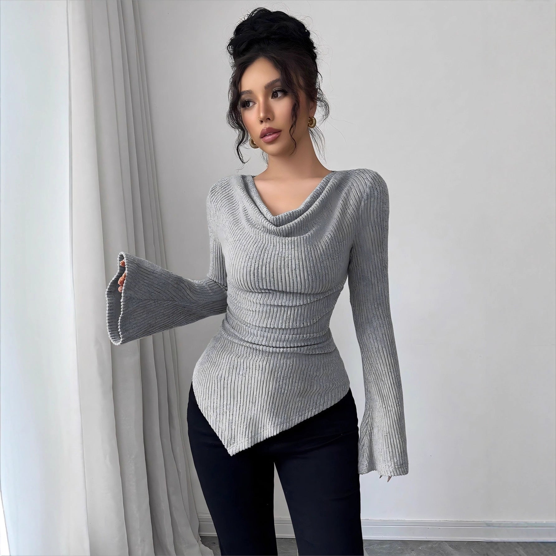 Off-the-shoulder Slim Knit Long-sleeved Top
