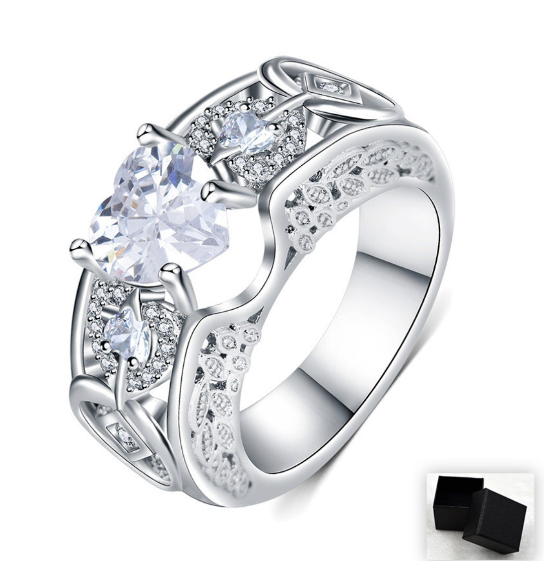 Ring Heart-shaped Ruby