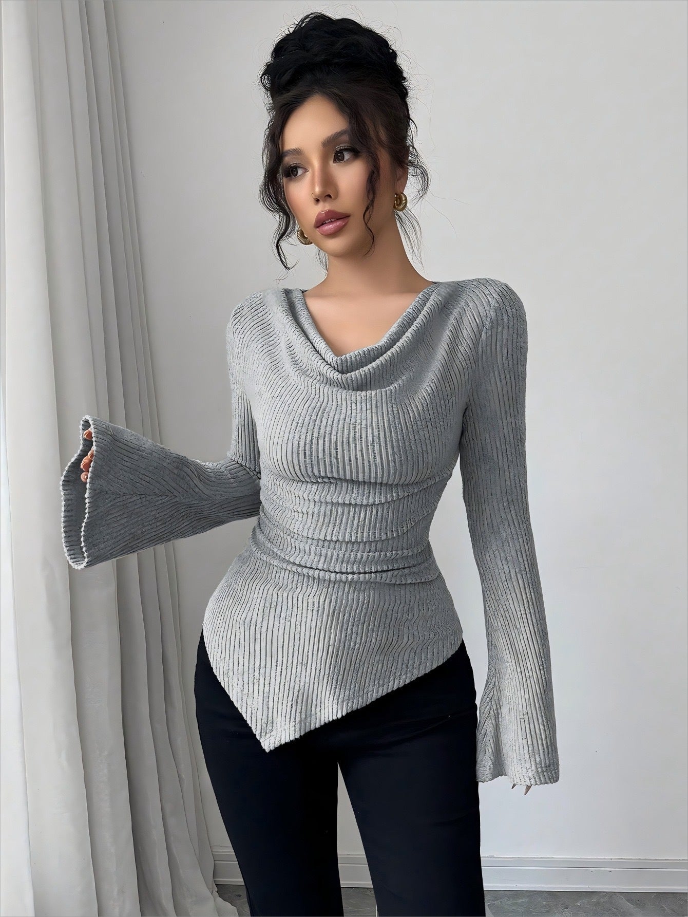 Off-the-shoulder Slim Knit Long-sleeved Top