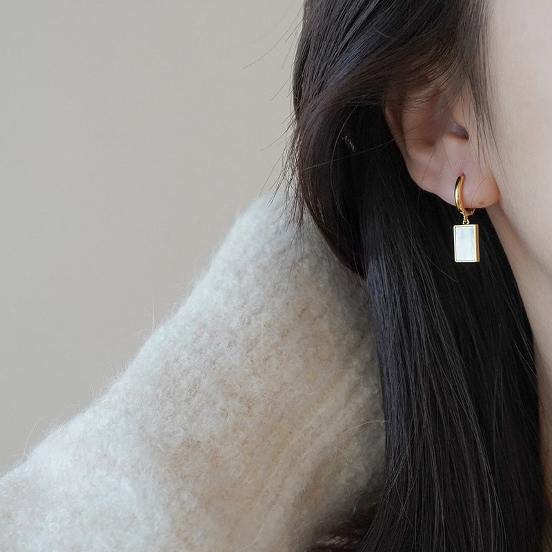 Elegant High-grade Elegant Stud Earrings