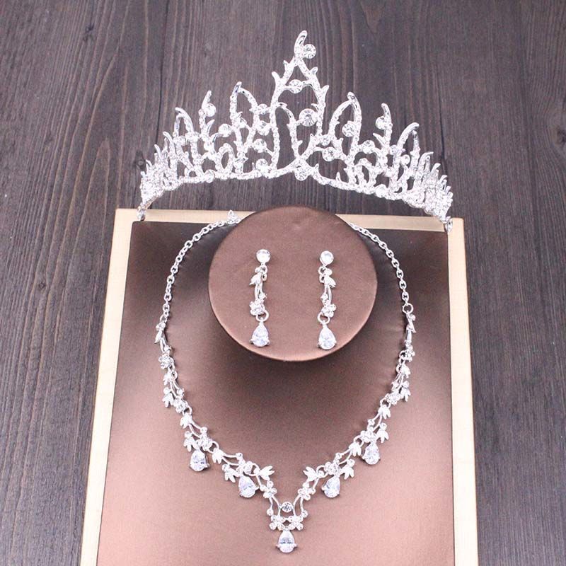 Set Wedding Accessories